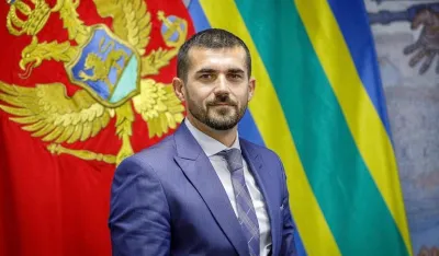 Nenezić: Barski parlament primjer modernog, demokratskog i profesionalnog rukovođenja