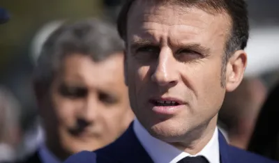 Makron: Odlaganje američkih carina samo krhka pauza