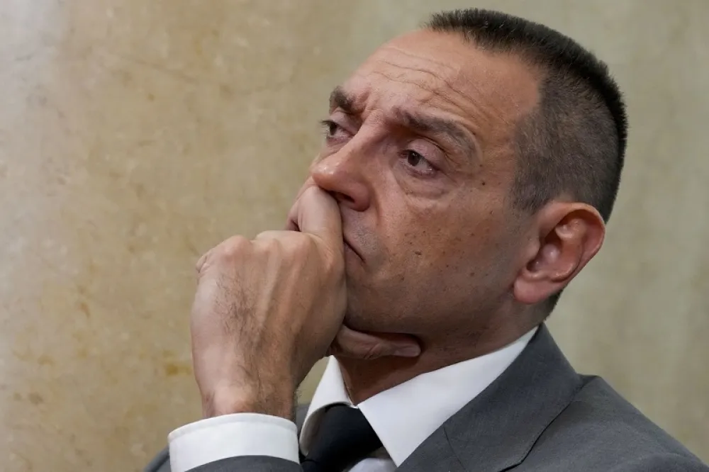 Vulin pojasnio da mu EU nije uvela sankcije: Mađarska i Slovačka stavile veto