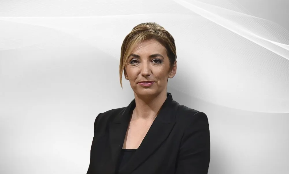 Jak&scaron;ić Stojanović: Smjene direktora &scaron;kola državu ko&scaron;tale skoro 400.000 eura