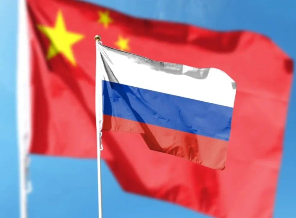 Kina odbacila optužbe Zelenskog da Peking isporučuje oružje Rusiji
