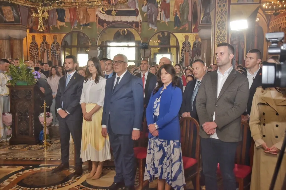 Vaskr&scaron;nja liturgija u Hramu u Podgorici