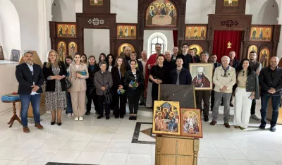 Заједничка фотографија након литургије у врачанској цркви