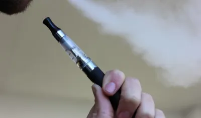 Grčka priprema zakon o zabrani svih aromatizovanih elektronskih cigareta