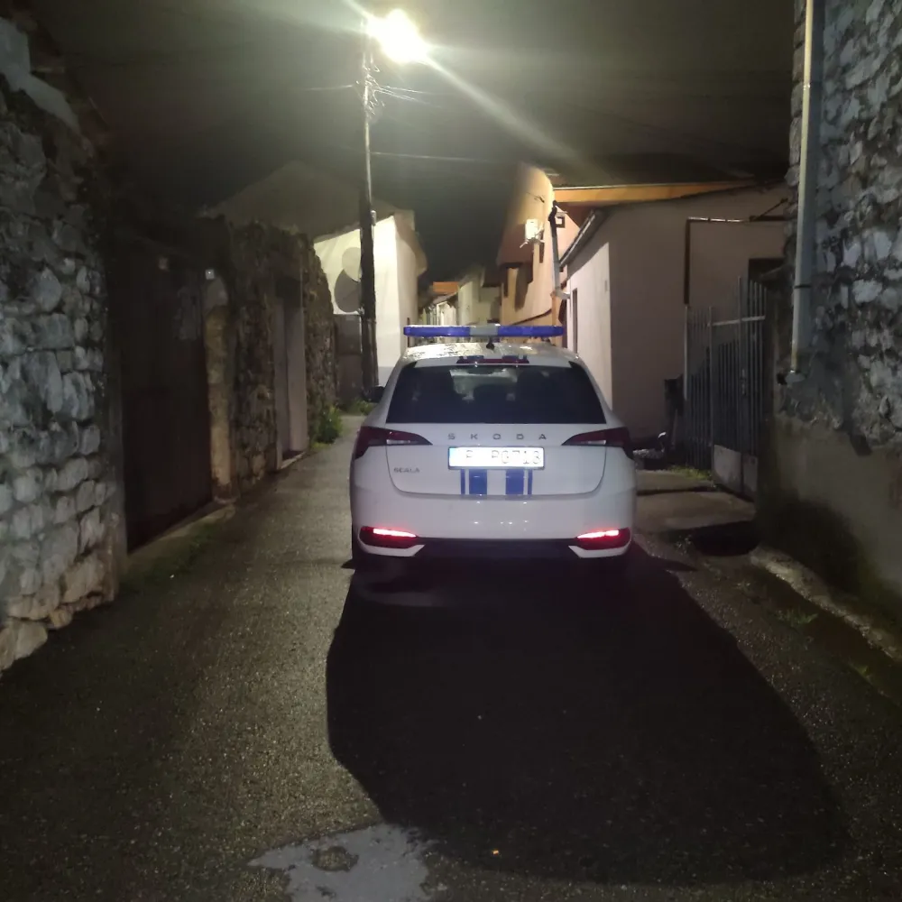 (FOTO/VIDEO) Pucnjava u Podgorici: Te&scaron;ko ranjena žena, osumnjičeni izvr&scaron;io samoubistvo