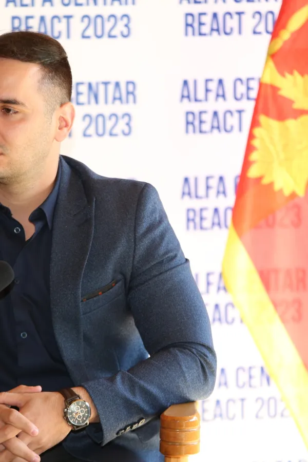 Perović za "Dan": Skup&scaron;tina i Vlada i dalje izvan zakona
