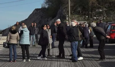 Blokada kod Cetinja: Građani najavili da će sjutra dodatno radikalizovati protest