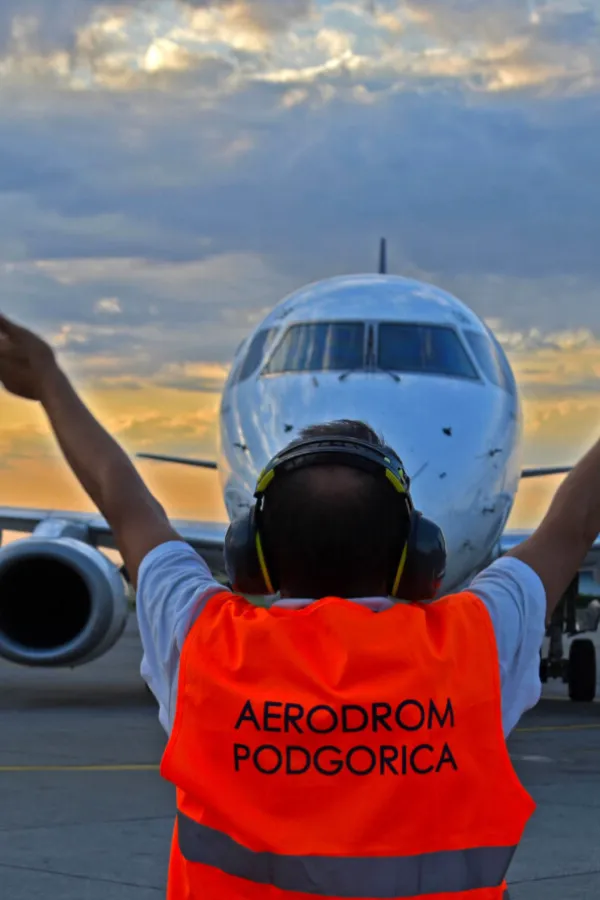 Sindikalne organizacije aerodroma Podgorica i Tivat: Radnici spremni za bazu Viz era