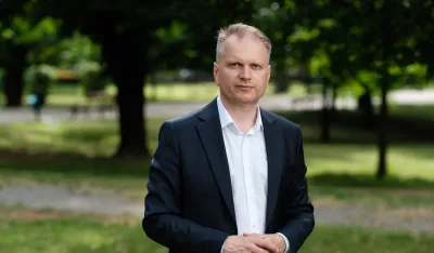 Perić: Kad vlast &bdquo;uhljebi rodbinu", pravdaju se floskulama: bili su najbolji studenti, vrhunski stručnjaci...