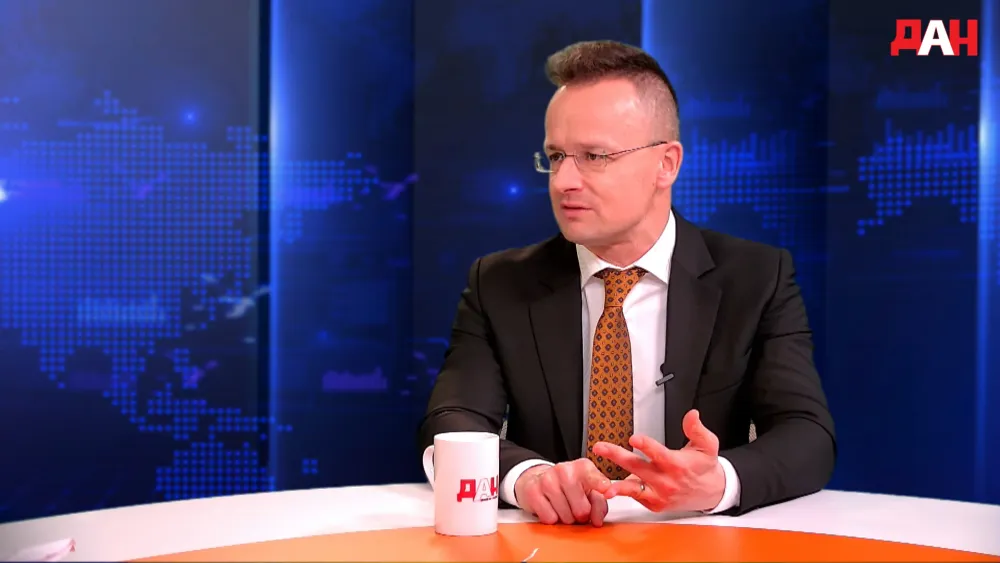 Sijarto: Protivimo se ubrzanom pridruživanju Ukrajine EU