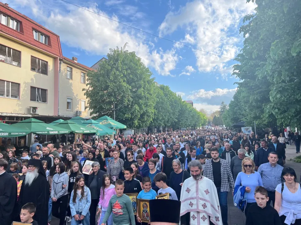 Molitvena povorka u Beranama za spas naroda i grada