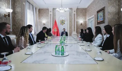 Milatović sa mladima povodom Dana Evrope: Obrazovanje temelj napretka Crne Gore
