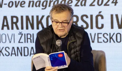 Roman koji govori o ratu, a nije ideolo&scaron;ki obojen