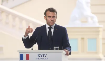 Makron o Putinovom predlogu: To je jedna od njegovih taktika