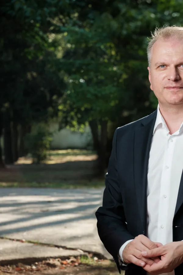 Sagovornici "Dana": Odavno smo navikli na nerealna obećanja političara