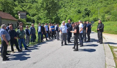 Nik&scaron;ić: Drvosječe prijete blokadom magistralnog puta Nik&scaron;ić - Podgorica