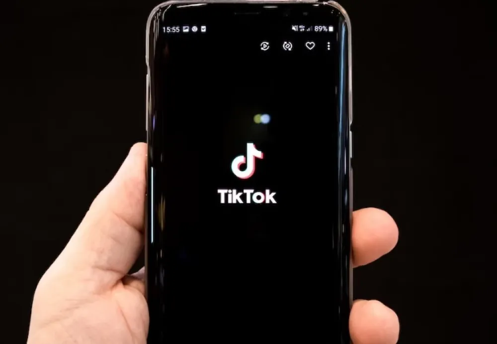 TikTok uvodi alat za pretvaranje fotografija u video uz pomoć AI
