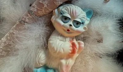 Torba u obliku mačke novi luksuzni trend koji je odu&scaron;evio slavne ličnosti