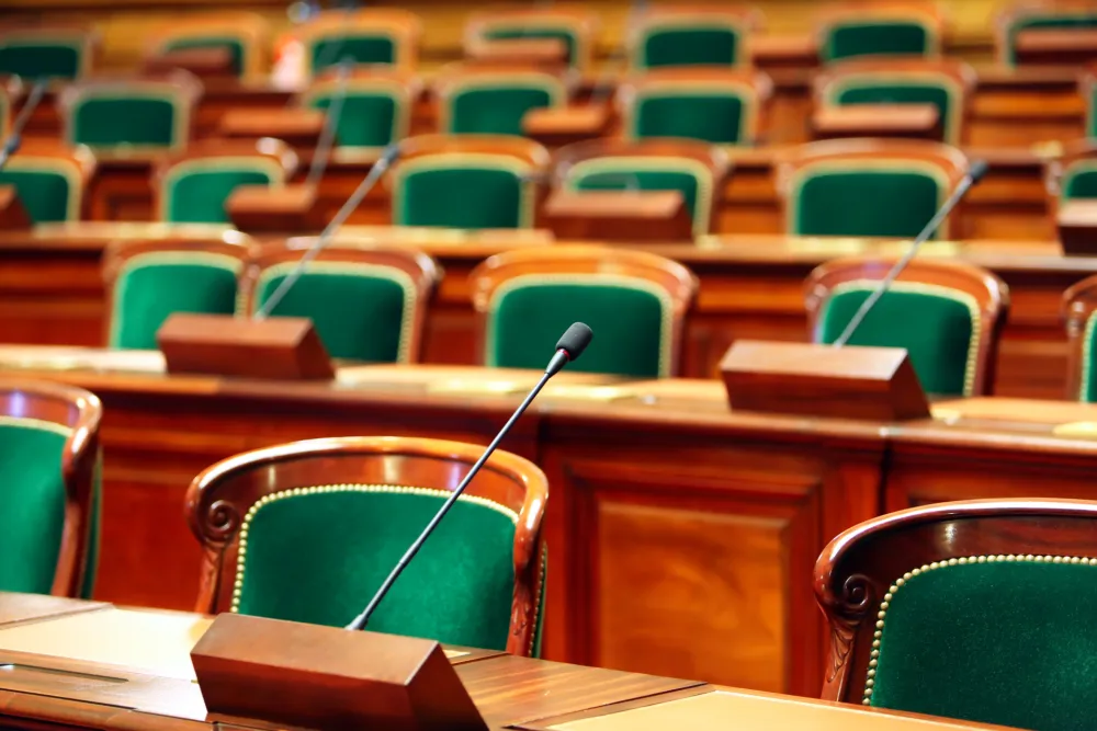 Sagovornici &bdquo;Dana&rdquo;: Vraćanje starih kadrova obiće se o glavu novim vlastima