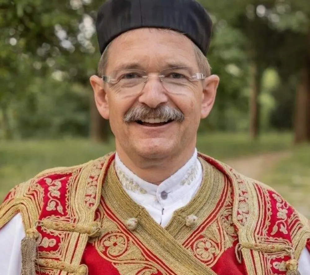 (VIDEO) Njemački ambasador čestitao Dan nezavisnosti u crnogorskoj no&scaron;nji