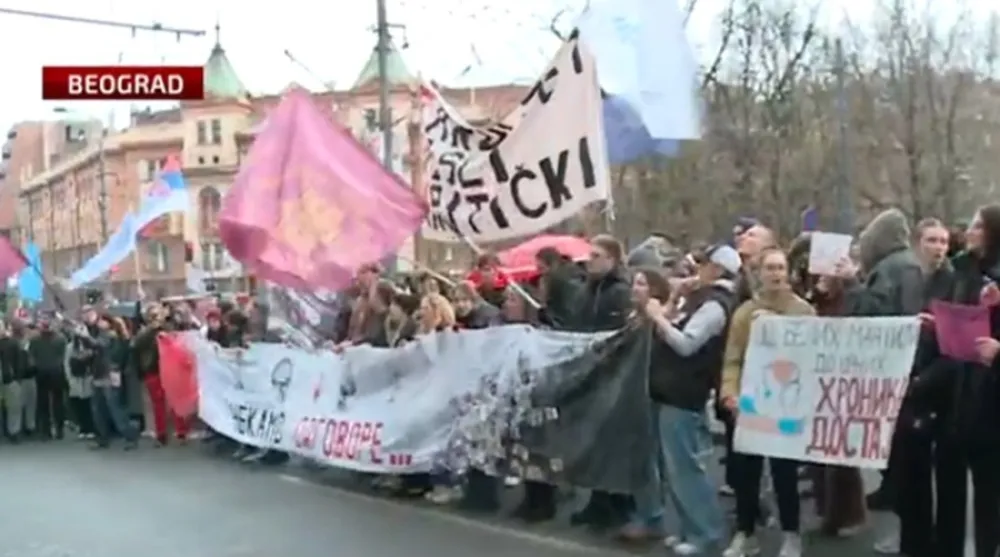Protest studenata danas u Beogradu, traže vanredne izbore