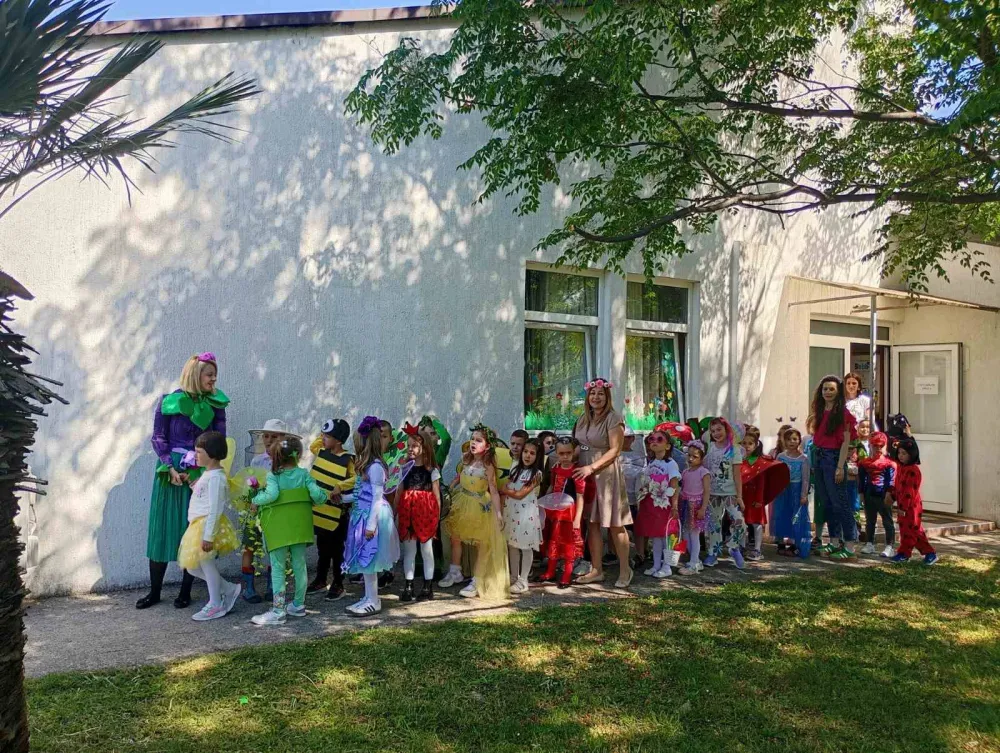 Maskenbal u vrtiću "Zvončić": Razigrani leptiri i proljećne vile