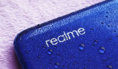 Realme sprema telefon sa džinovskom baterijom