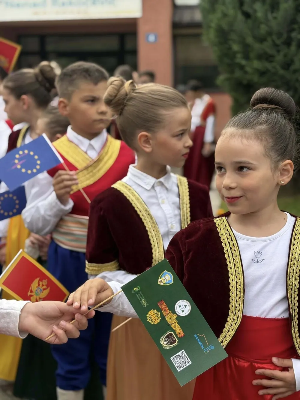 Најмлађи и најслађи учесници фестивала "Златни ћемер" у Мојковцу
