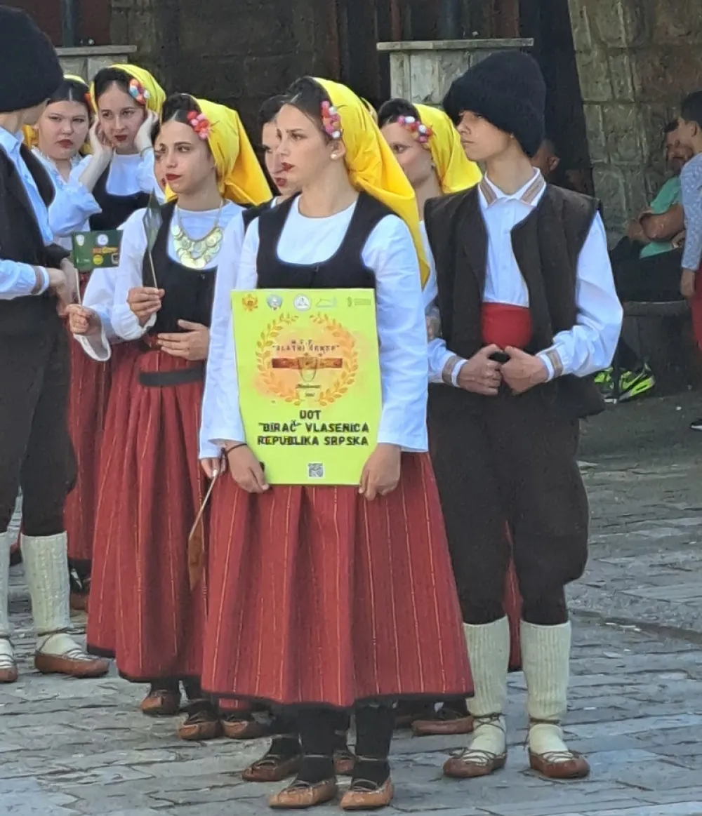 KUD "Vrelo Ibra": Poku&scaron;aj politizacije kulture na festivalu u Mojkovcu, jedno dru&scaron;tvo predstavljeno da dolazi iz "države Republika Srpska"