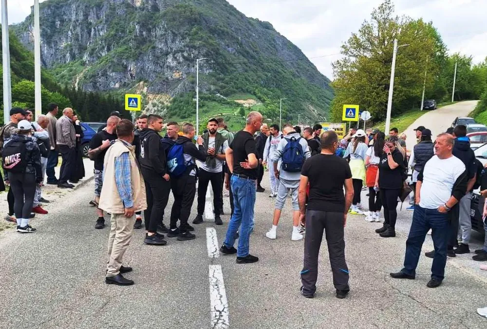 &Scaron;avnik: Od ponedeljka blokada puta prema Žabljaku od 13 do 16 časova