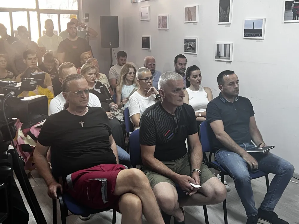Mujović: Biće preispitano 15 urbanističkih planova za Zabjelo