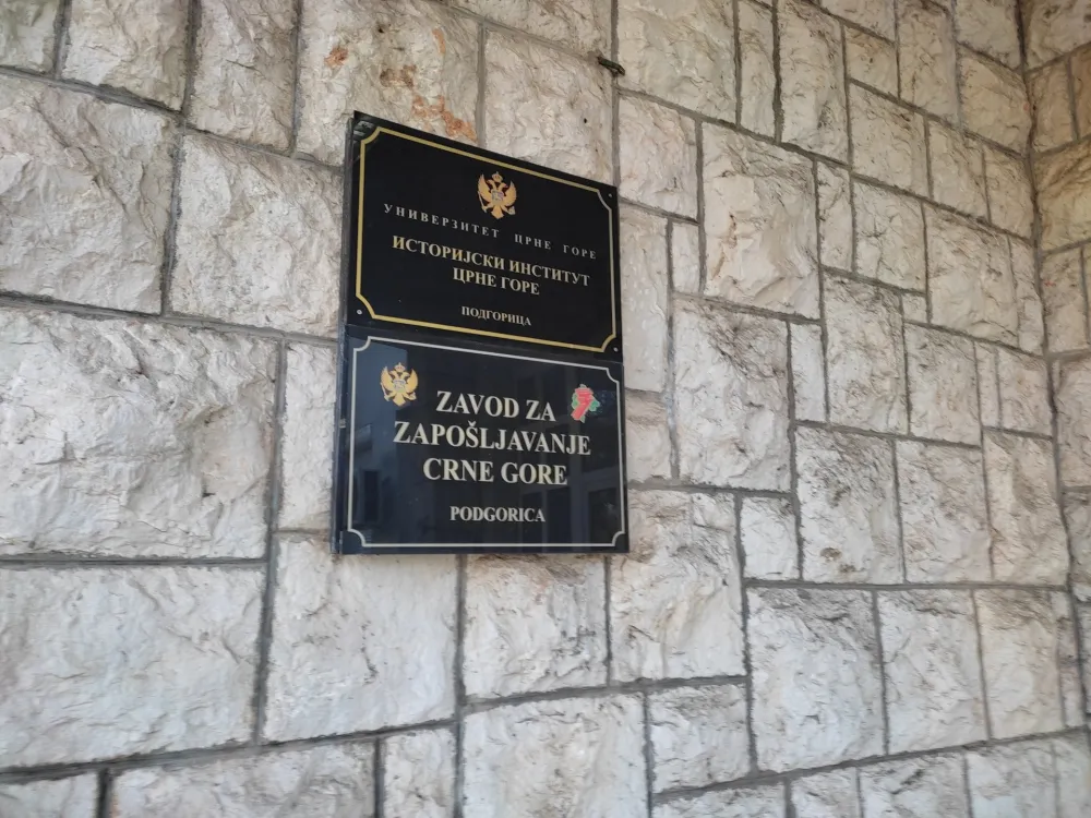 U maju 1,2 odsto manje nezaposlenih nego u aprilu