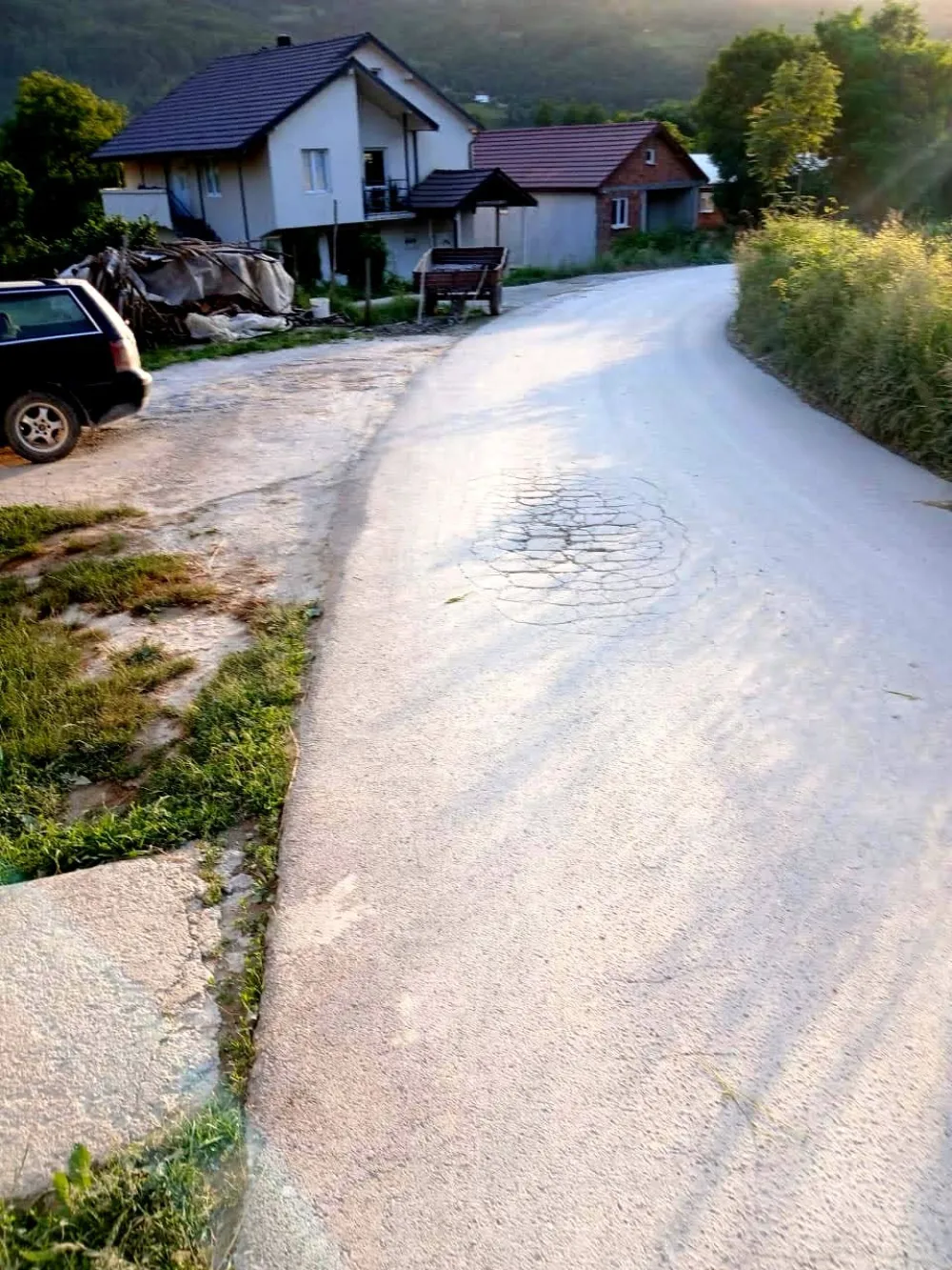 Mje&scaron;tani dijela sela Bioče za 20. jun najavili blokadu puta prema Petnjici: Traže izmje&scaron;tanje trase puta