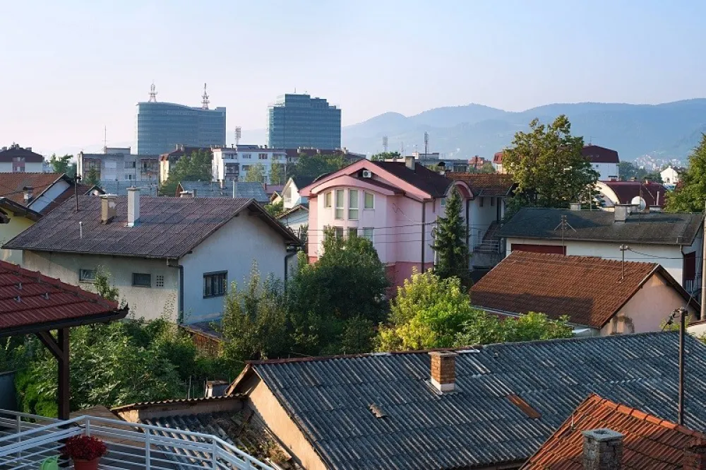 Spriječena tragedija u Banjaluci: Majka poku&scaron;ala ugu&scaron;iti bebu jastukom