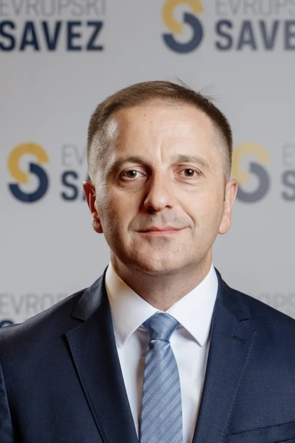 &Scaron;ehović: Postupiti u skladu s mi&scaron;ljenjem Venecijanske komisije - neustavne odluke staviti van snage