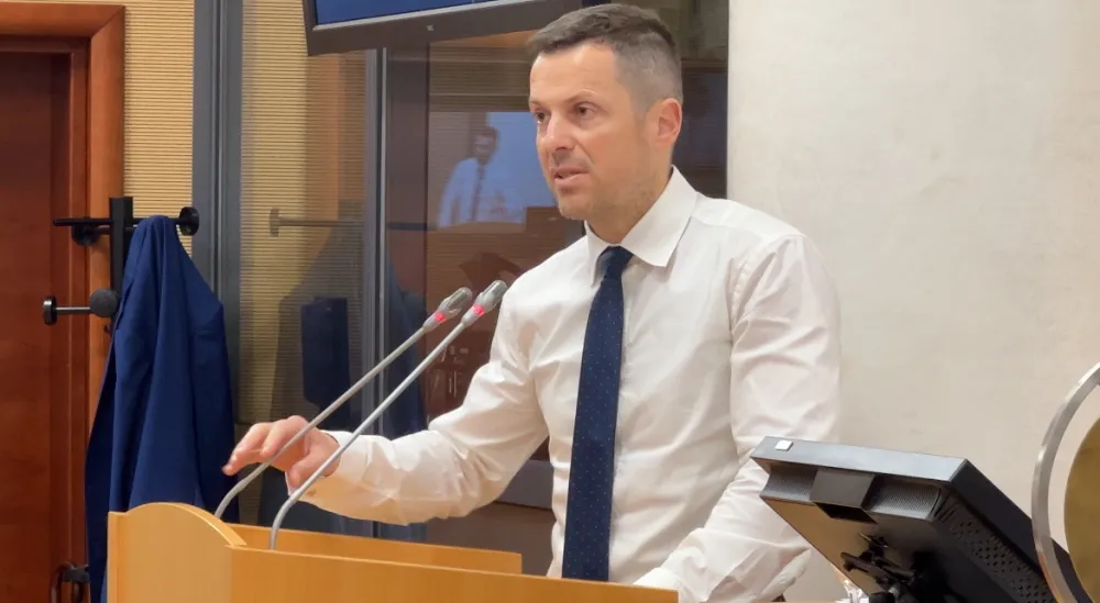 Sud odbio tužbu Mujovića protiv Nikolića i DPS-a