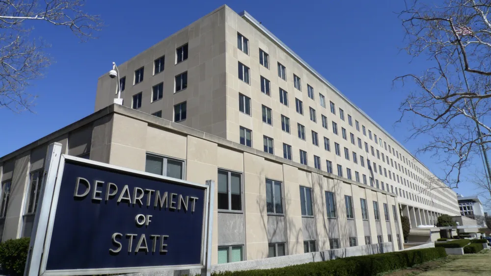 Stejt department: Stotine američkih državljana napustilo Iran pro&scaron;le nedelje
