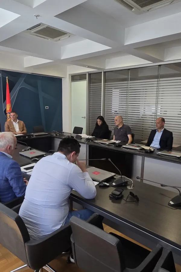 Snabdijevanje naftnim derivatima u ovom trenutku nije ugroženo, obratiti pažnju na neopravdana poskupljenja roba i usluga