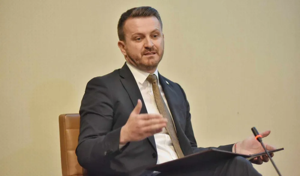 Etički okvir uslov da AI doprinosi dru&scaron;tvenom dobru