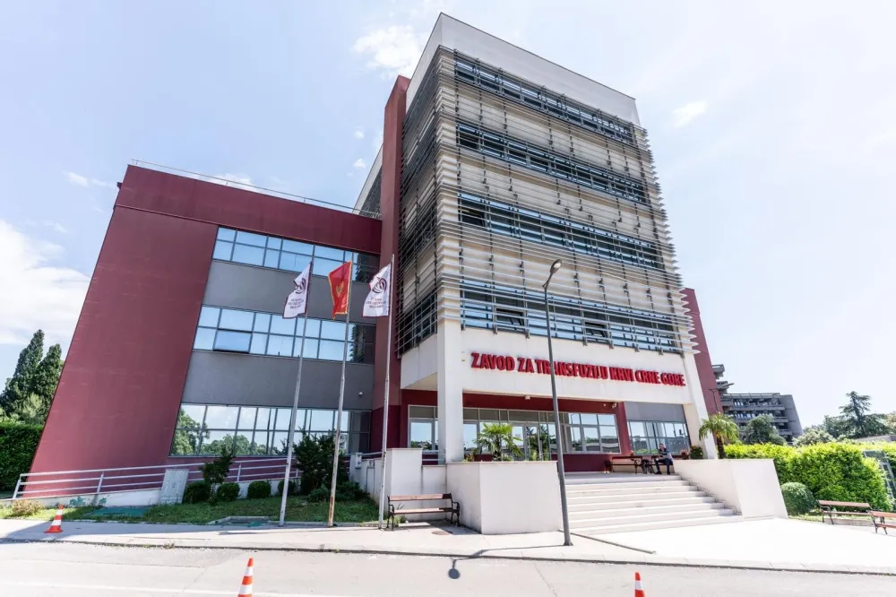 Svi sjutra dobrovoljno daju krv dobiće dvije povratne karte za vožnju žičarom Kotor-Lovćen