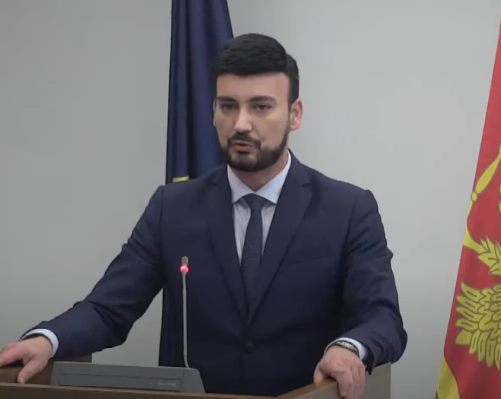 "Budva na&scaron; grad" odgovorila NSD-u: Da li vas je iznerviralo &scaron;to je Jovanović obećao da će vas razvlastiti i na državnom nivou