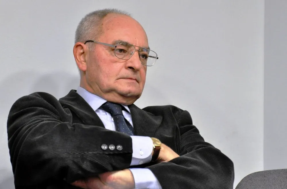 Аутор: Димитрије Боаров