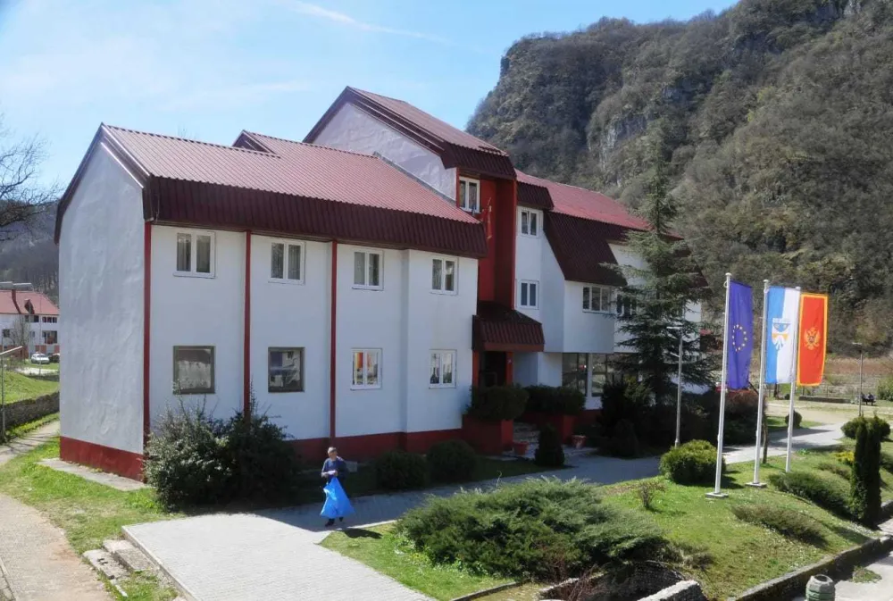 Čestitke povodom Dana op&scaron;tine &Scaron;avnik