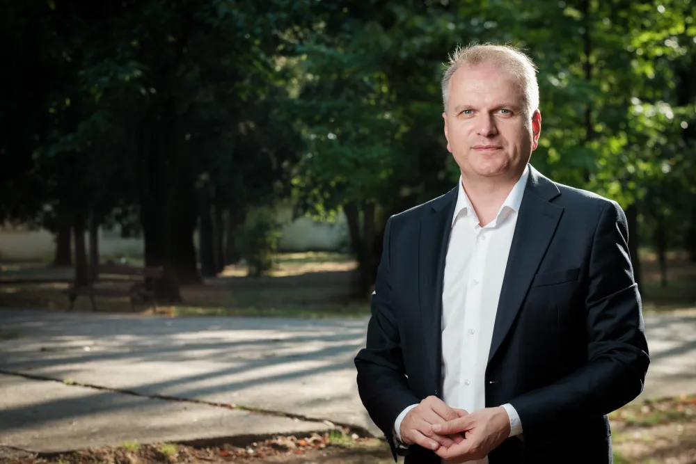 Perić za "Dan": Demokratija u Crnoj Gori je u praksi partitokratija
