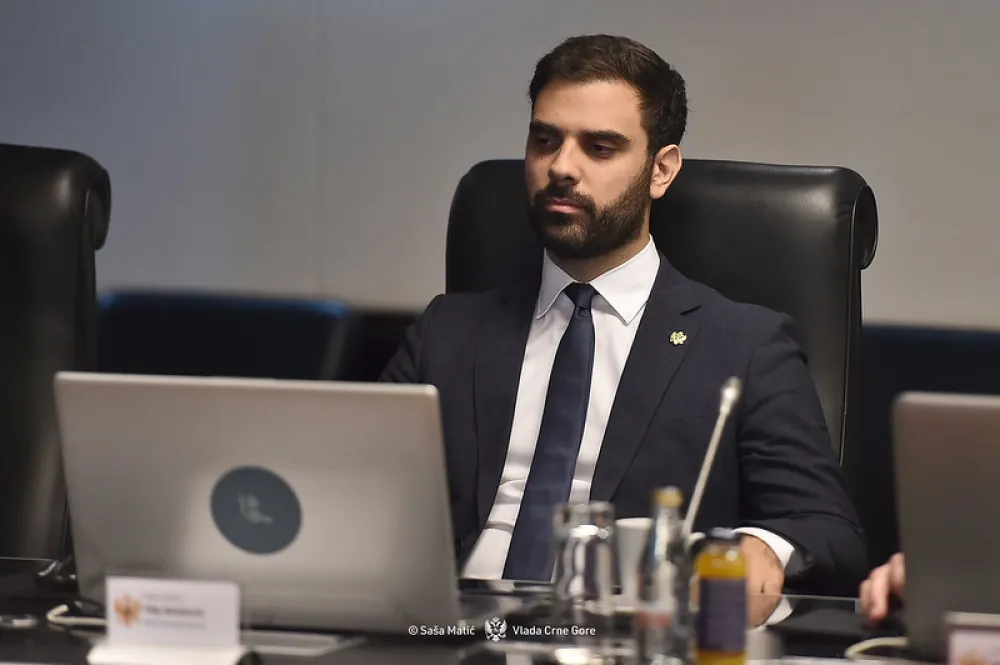 Radulović: Vrijeme je za hrabre rezove i novo doba crnogorskog pomorstva