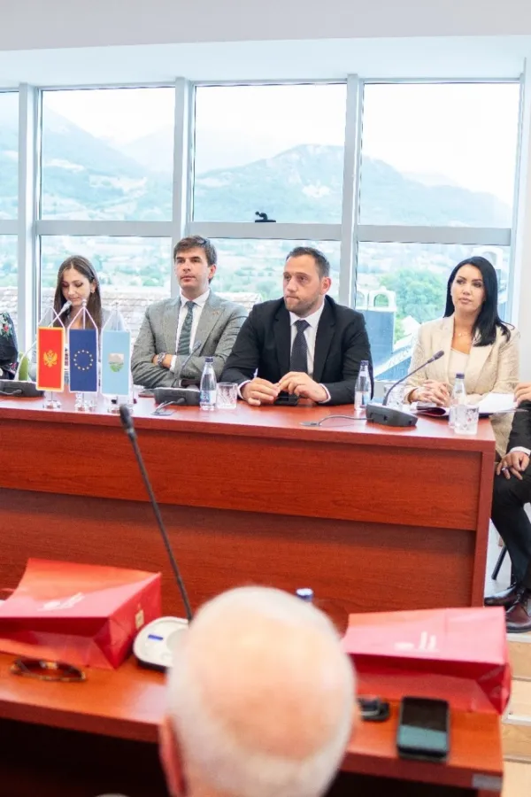 Održan Biznis forum u Gusinju: Lokalne zajednice trebaju biti ključni partneri u privlačenju investicija