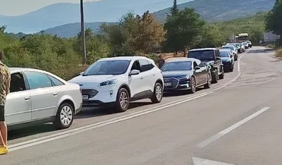 (VIDEO) Na Vraćenovićima se čeka preko sat, gužve i na Božaju, Sukobinu, &Scaron;ćepan polju...