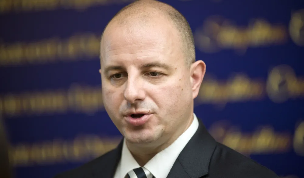 Milović: U potpunosti ugrožena avio-dostupnost Crne Gore, hitno potrebna modernizacija