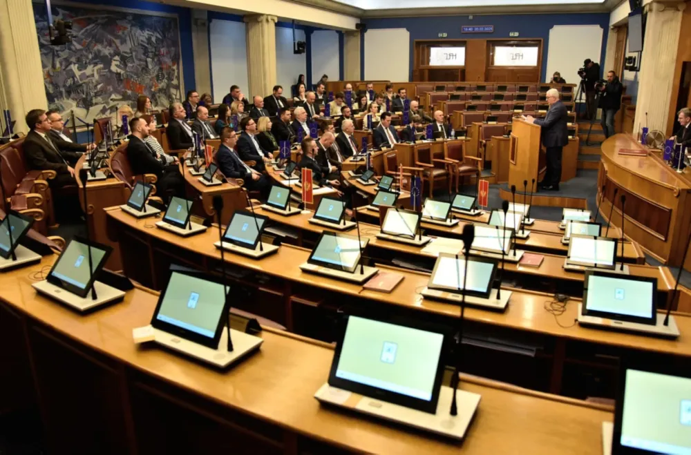 Zarobljene institucije izgovor i nakon pada DPS-a