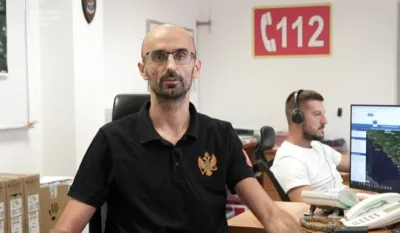 Mićanović: Situacija sa požarima danas povoljnija, najvi&scaron;e vatrogasnih jedinica angažovano u Podgorici